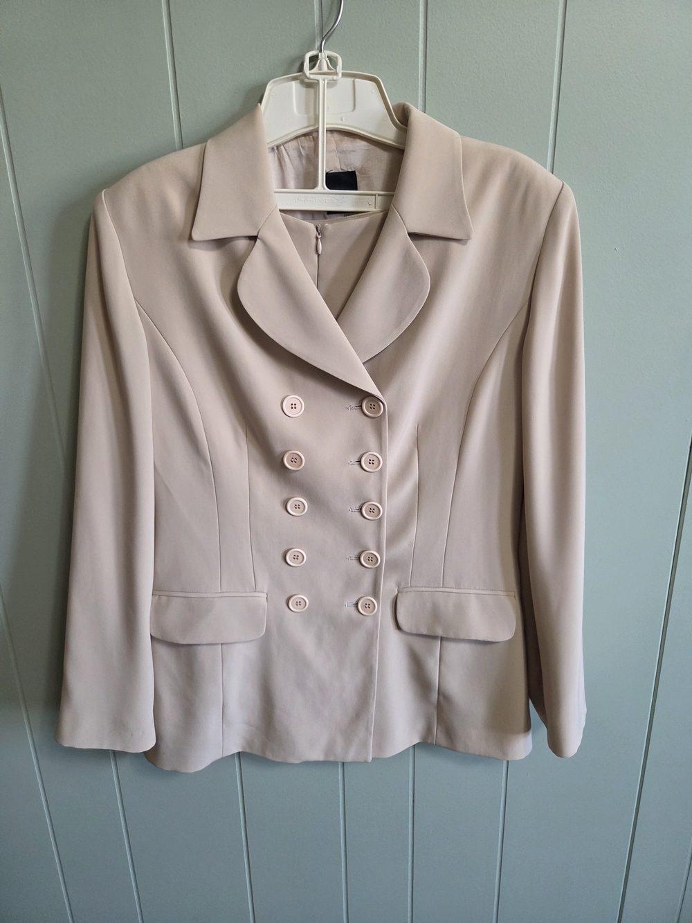 Vintage Classic Double-Breasted Women's Blazer Skirt Suit - Light Blush